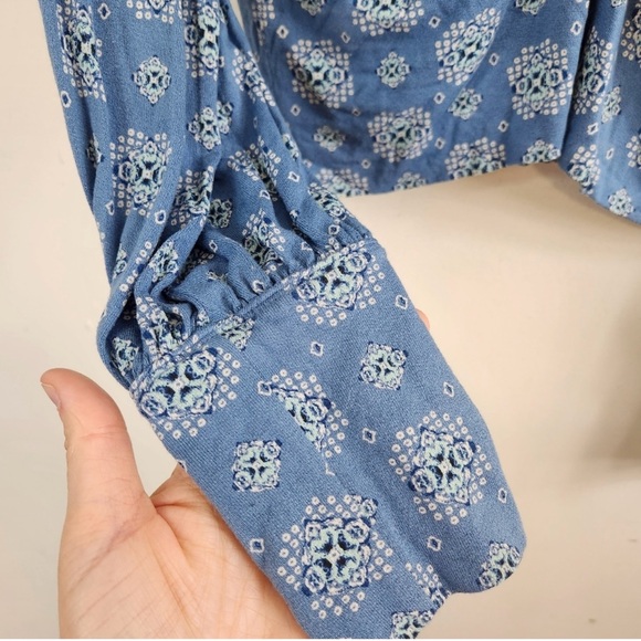 Free People Sydney Chambray Blue Top Size Medium Excellent Preloved Cond… - Picture 8 of 11